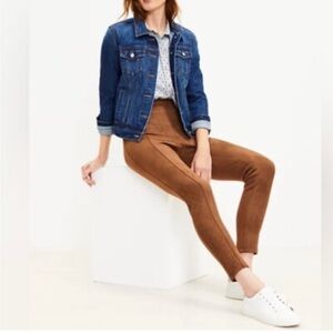 Loft Brown Faux Suede Ponte Leggings.‎ Size Large. NWT.